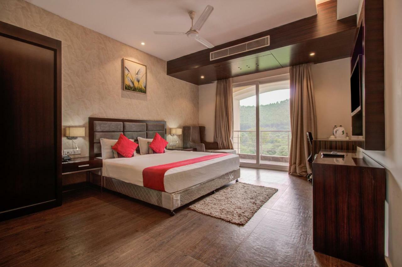 Hotel Oyo 3575 The Wave International Jamshedpur Exterior foto